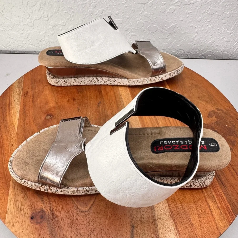 Modzori Reversible Wedge‎ Sandals Womens 9 Black White Silver Metallic Woven